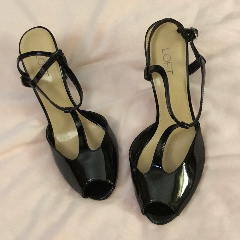 Black Ann Taylor Loft Heels Open Toe Strappy Strap Shoes